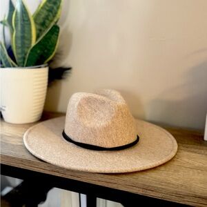 Wide Brimmed Felt Fedora Hat